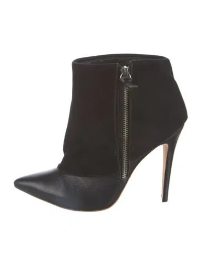 Pre-owned Alice And Olivia Suede Boots In Black