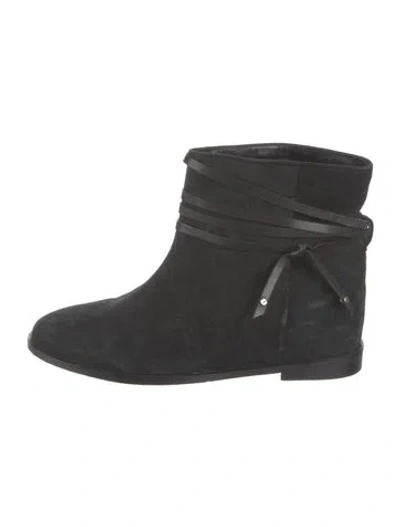 Pre-owned Alice And Olivia Suede Boots In Black
