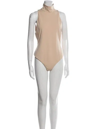Pre-owned Alice And Olivia Turtleneck Sleeveless Bodysuit In Neutral