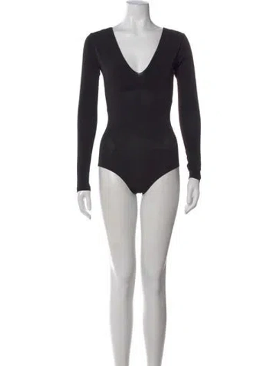 Pre-owned Alice And Olivia V-neck Long Sleeve Bodysuit In Black
