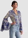 Alice And Olivia Willa Forevermore Fitted Bell-sleeve Placket Top In Blue