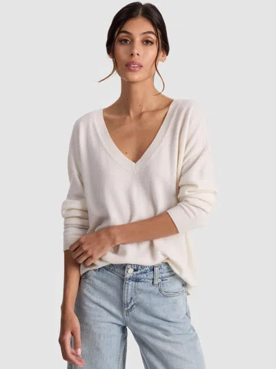 Alice And Olivia Williams Pullover In White
