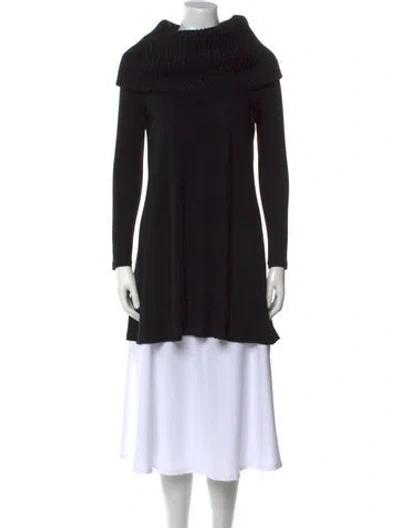 Pre-owned Alice And Olivia Wool Cowl Neck Sweater In Black