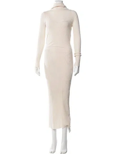Pre-owned Alice And Olivia Wool Long Dress In White