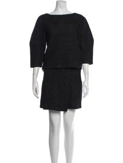 Pre-owned Alice And Olivia Wool Striped Skirt Set In Black