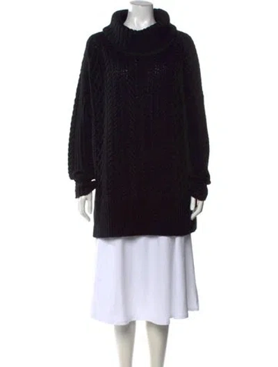 Pre-owned Alice And Olivia Wool Turtleneck Sweater In Black