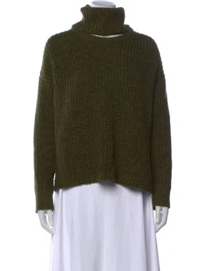 Pre-owned Alice And Olivia Wool Turtleneck Sweater In Green