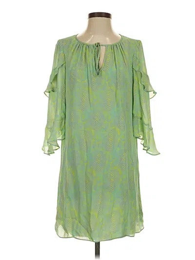 Pre-owned Alice & Trixie Casual Dress In Green
