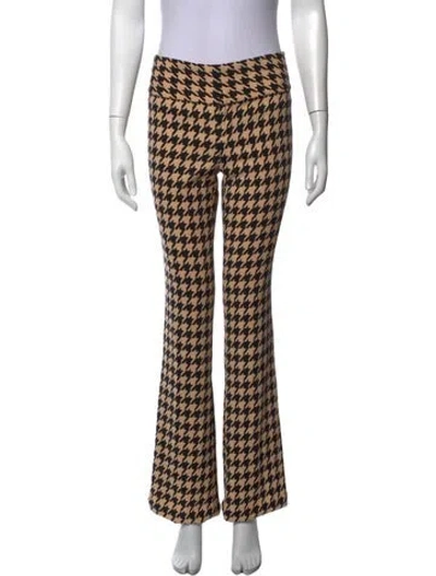 Pre-owned Alice + Olivia Houndstooth Print Flared Pants In Black/neutrals
