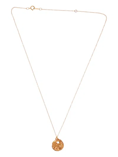 Alighieri The Taurus Medallion Textured Circular-pendant Necklace In Gold