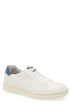 Align Voyage Sneaker