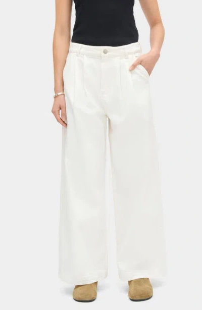 Aligne Lainey Pleated Jeans In White