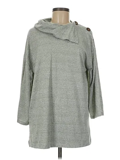 Pre-owned Alison Andrews Poncho In Gray