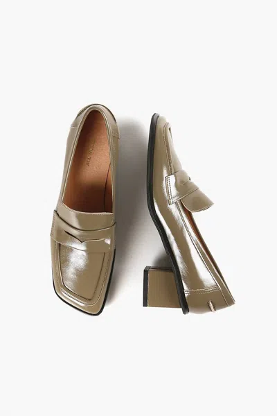 All Black Angle Loafer Princess In Khaki In Beige