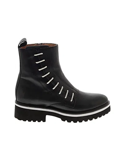 Pre-owned All Black Ankle Boots In Black