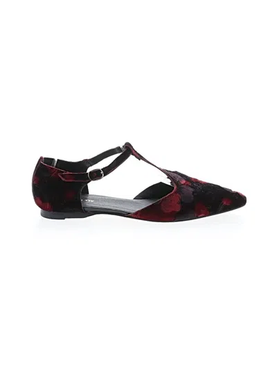 Pre-owned All Black Flats In Red