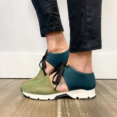 All Black Women's Amazing Mesh In Two Tone Sneaker In Green/navy In Multi