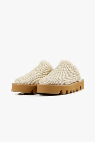 All Black Women's Raffia Round Lugg Mule In Ivory In Multi