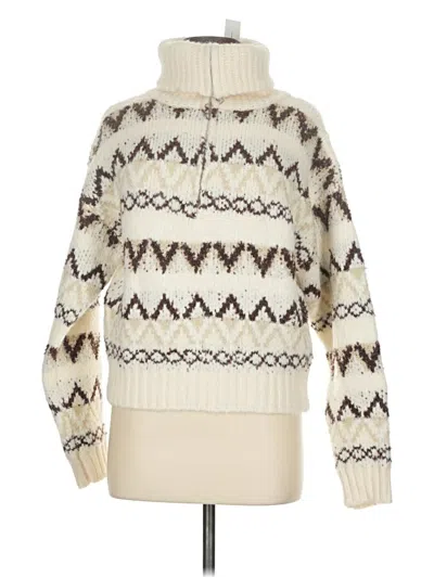 All In Favor Turtleneck Sweater In White