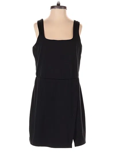Pre-owned All In Motion Casual Dress In Black