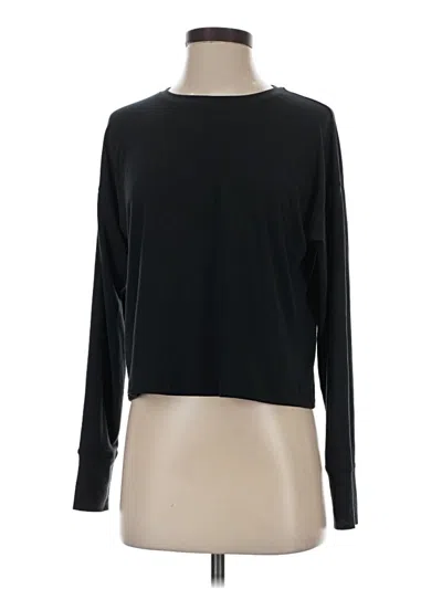 Pre-owned All In Motion Long Sleeve T-shirt In Black