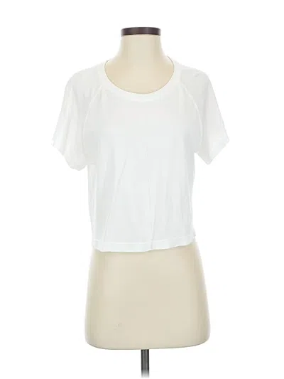 Pre-owned All In Motion Short Sleeve T-shirt In White