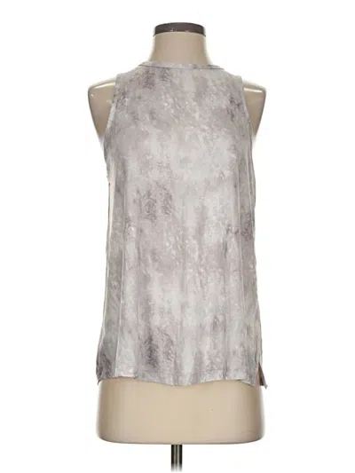 Pre-owned All In Motion Sleeveless T-shirt In Silver