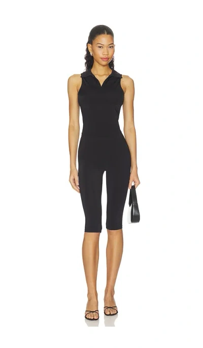 All The Ways Marguerite Capri Set In Black