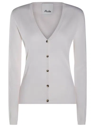 Allude Buttoned Cashmere Cardigan In White