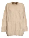 Allude Cable-knit Round-neck Sweater In Neutral