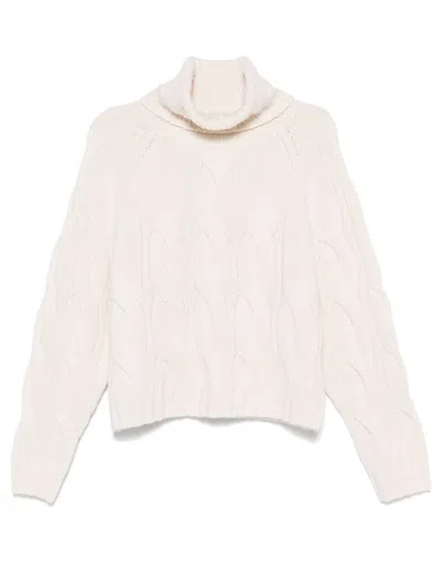 Allude Cable-knit Sweater In White