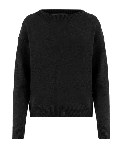 Allude Black Ribbed Crewneck Cashmere Sweater