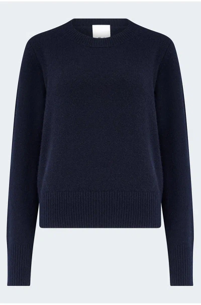 Allude Cashmere Crew Neck Sweater In Navy In Blue