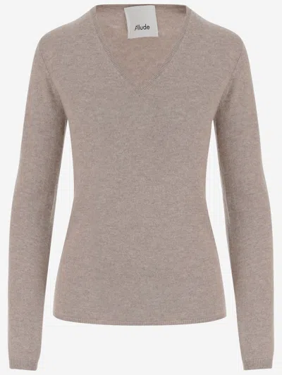 Allude V-neck Cashmere Sweater In Brown