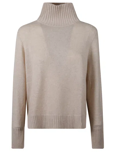 Allude Cashmere Turtleneck In Sand