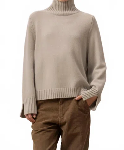 Allude Cashmere Turtleneck Sweater In Pine Tree In Neutral
