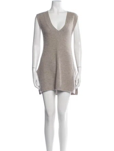 Pre-owned Allude Cashmere V-neck Sweater In Neutrals