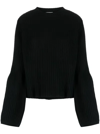 Allude Fisherman's Knit Bishop-sleeved Jumper In Black