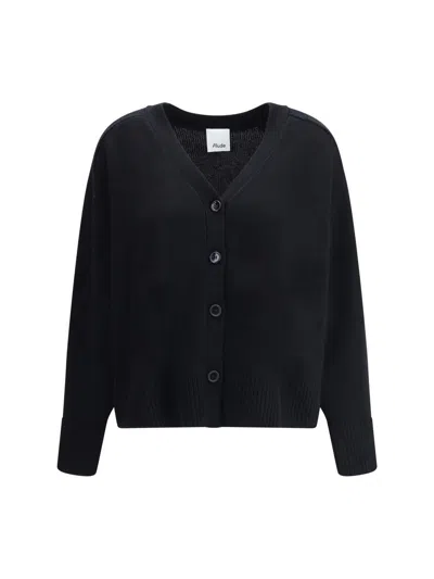 Allude V-neck Button-fastening Cardigan In Black