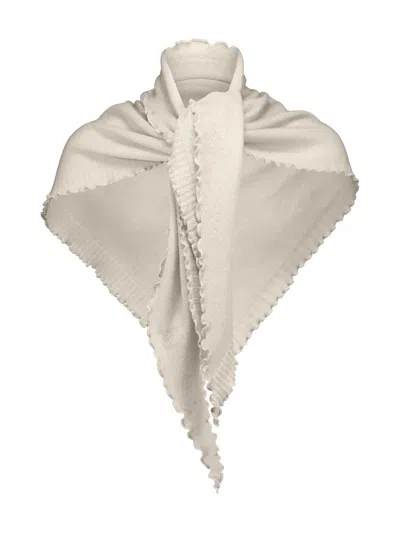 Allude Lettuce-edge Scarf In Neutral