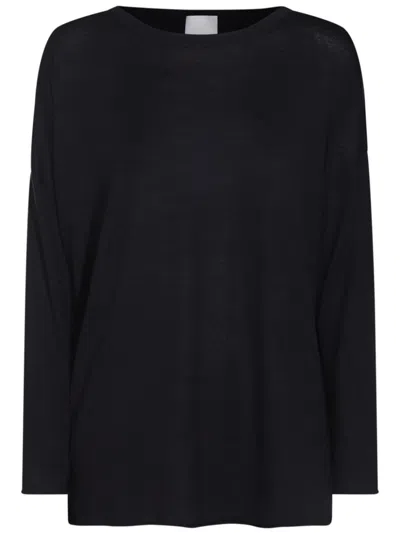 Allude Long Sleeve Crew Neck Sweater In Black