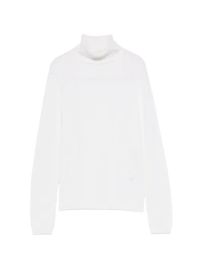 Allude Roll-neck Long-sleeve Sweater In White