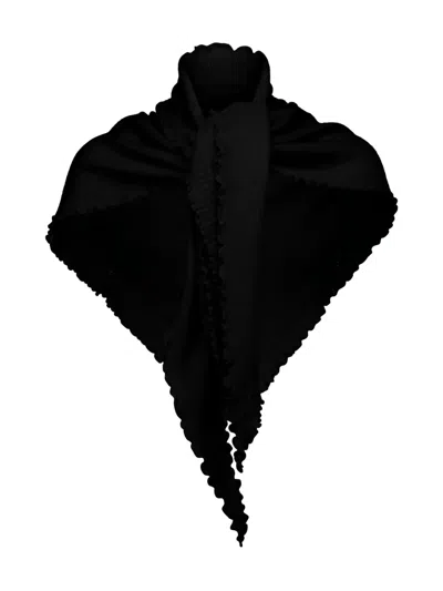 Allude Ruffled Scarf In Black