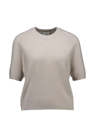 Allude Short-sleeve Crew-neck Sweater In Neutral