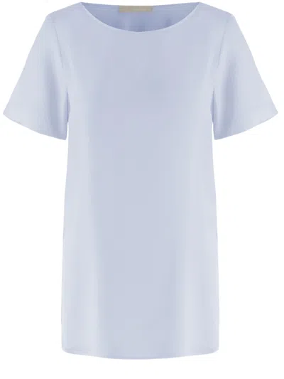 Allude Stretch Silk T-shirt With Curved Hem In Blue