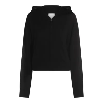 Allude Sweaters In Black