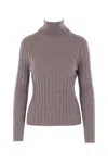 Allude Ribbed Turtleneck Sweater In Neutral