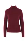 Allude Ribbed Turtleneck Sweater In Red
