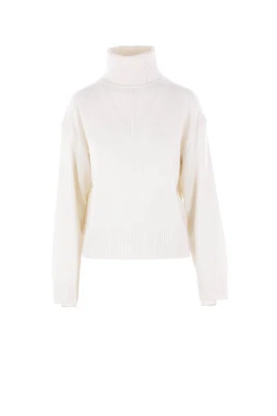 Allude Sweaters In White