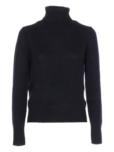 Allude Turtleneck Cashmere Sweater In Black
